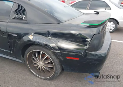 2004 Ford Mustang from USA, damaged, VIN 1FAFP40444F110574